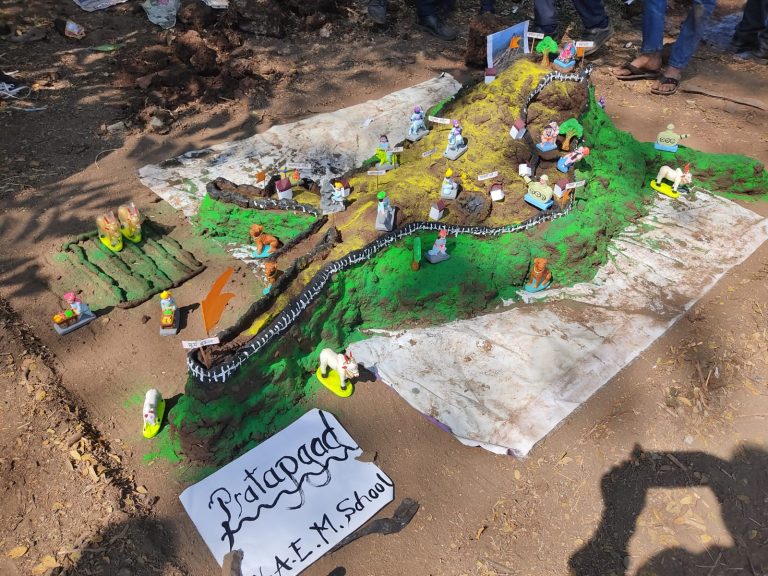 दगड, माती, विटा, पर्यावरण पुरक वस्तूंचा वापर करून दुर्ग निर्मिती.