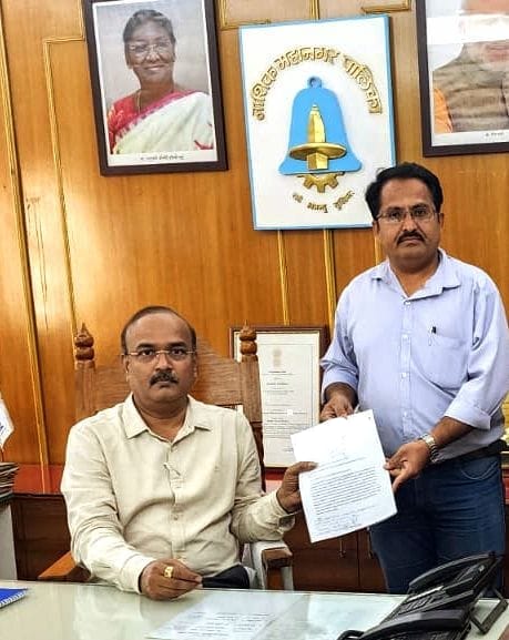 नासिक महानगरपालिकेने घरपट्टीत 50% सूट द्यावी -चंदन पवार