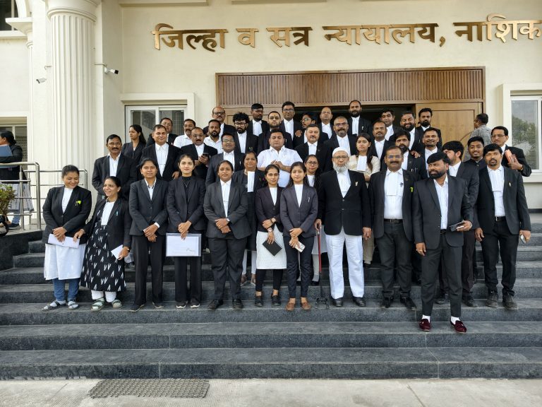 नाशिक जिल्हा न्यायालयात वकिलांचे एकदिवसीय कामबंद आंदोलन